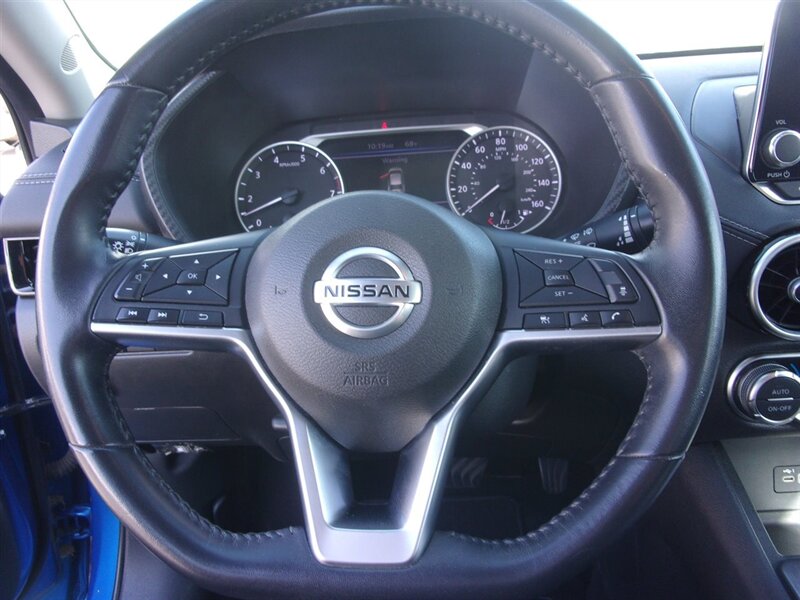 2021 Nissan Sentra SV photo 11