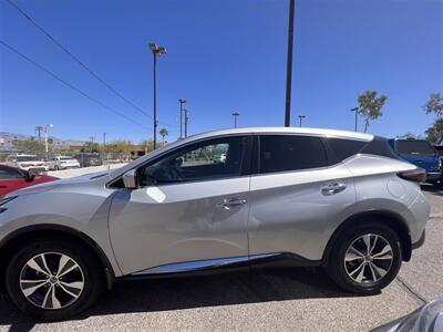 2024 Toyota RAV4 XLE   - Photo 2 - Tucson, AZ 85716