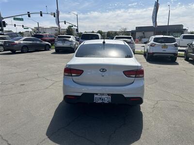 2020 Kia Rio LX   - Photo 6 - 