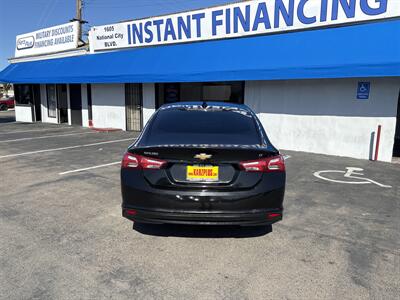 2020 Chevrolet Malibu LT - Photo 4 -