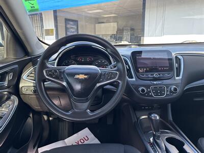 2020 Chevrolet Malibu LT - Photo 9 -