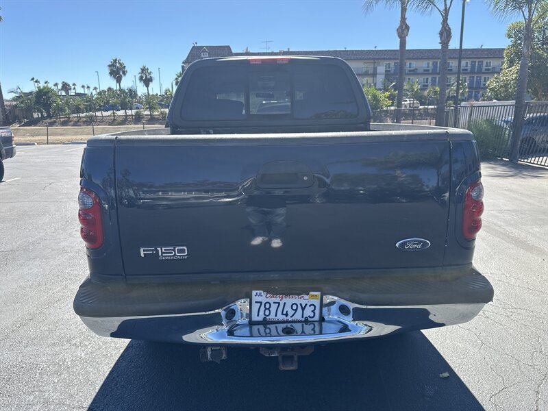 2003 Ford F-150 XLT photo 6