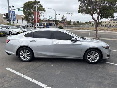 2019 Chevrolet Malibu LT   - Photo 6 - 