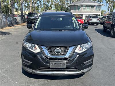 2018 Nissan Rogue SV   - Photo 2 - National City, CA 91950