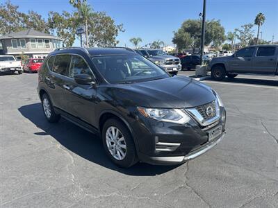 2018 Nissan Rogue SV   - Photo 3 - National City, CA 91950