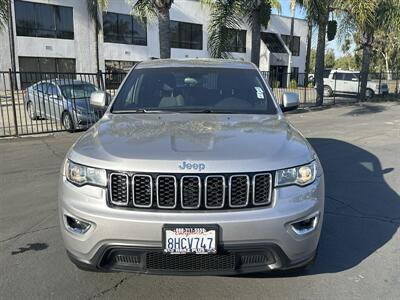 2018 Jeep Grand Cherokee Laredo   - Photo 2 - 