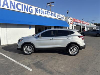 2021 Nissan Rogue Sport S - Photo 2 -