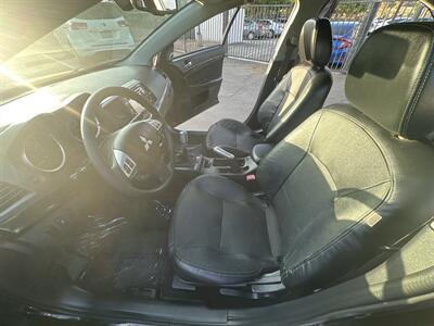 2016 Mitsubishi Lancer GT - Photo 12 -