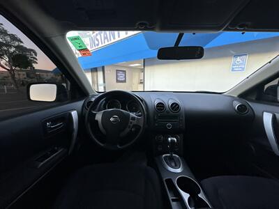 2010 Nissan Rogue SL   - Photo 8 - National City, CA 91950