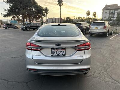 2017 Ford Fusion Hybrid SE - Photo 6 -