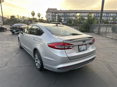 2017 Ford Fusion Hybrid SE - Photo 7 -