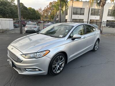 2017 Ford Fusion Hybrid SE - Photo 1 -