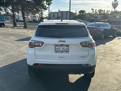 2019 Jeep Compass Latitude   - Photo 3 - 