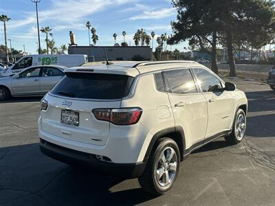 2019 Jeep Compass Latitude   - Photo 3 - 
