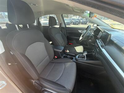 2022 Kia Forte LXS - Photo 14 - National City, CA 91950