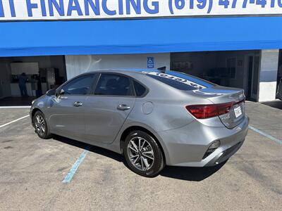 2022 Kia Forte LXS - Photo 3 - National City, CA 91950