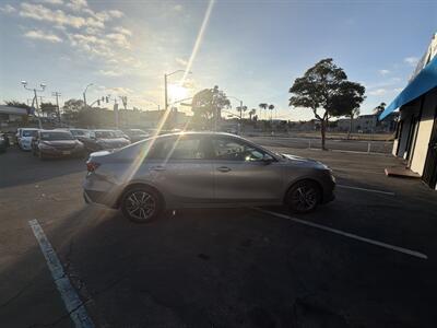 2023 Kia Forte LXS   - Photo 6 - National City, CA 91950