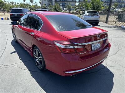 2016 Honda Accord Sport   - Photo 7 - 