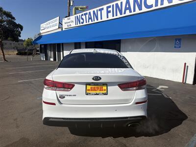 2019 Kia Optima LX - Photo 4 - National City, CA 91950