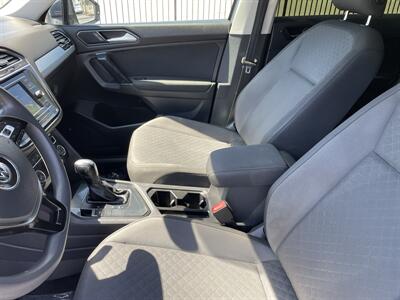2018 Volkswagen Tiguan 2.0T S   - Photo 11 - 