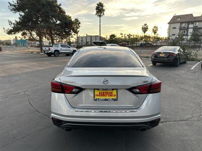 2019 Nissan Altima 2.5 SR   - Photo 6 - National City, CA 91950