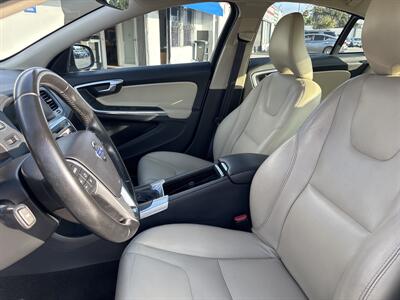 2016 Volvo S60 T5 Drive-E Premier   - Photo 8 - 