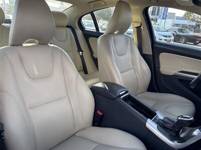 2016 Volvo S60 T5 Drive-E Premier   - Photo 10 - 