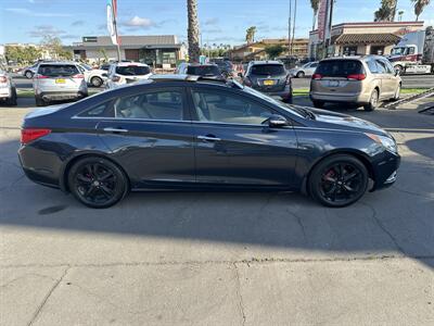 2013 Hyundai SONATA Limited   - Photo 4 - 