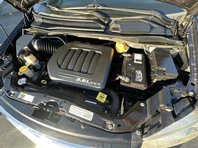 2014 Chrysler Town & Country Touring - Photo 16 -