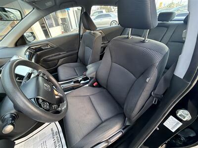 2016 Honda Accord LX   - Photo 10 - 