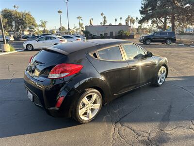 2015 Hyundai VELOSTER   - Photo 5 - 