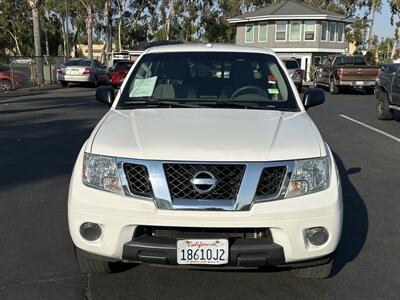 2018 Nissan Frontier SV   - Photo 2 - National City, CA 91950