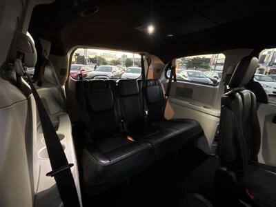 2019 Dodge Grand Caravan SXT - Photo 15 - National City, CA 91950