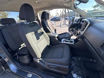 2015 Chevrolet Colorado LT   - Photo 6 - 