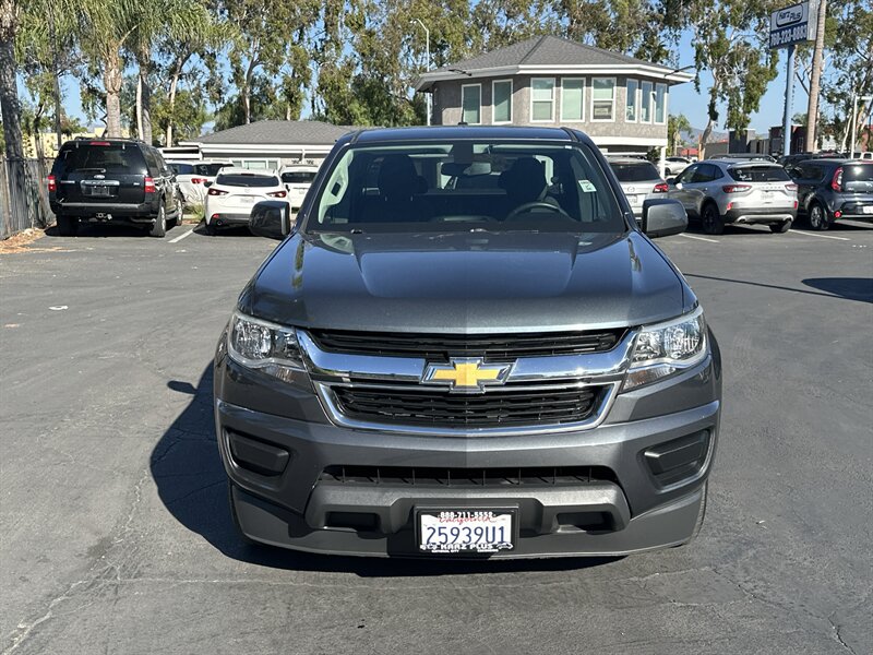 2015 Chevrolet Colorado LT photo 2