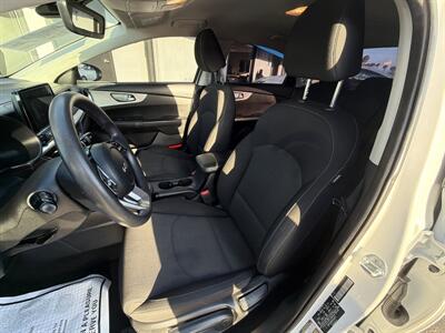 2023 Kia Forte LXS   - Photo 10 - National City, CA 91950