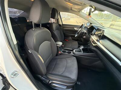 2023 Kia Forte LXS   - Photo 12 - National City, CA 91950