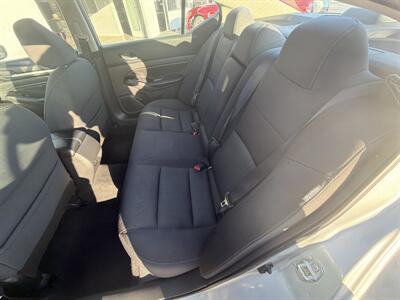 2021 Nissan Altima 2.5 SV - Photo 11 -
