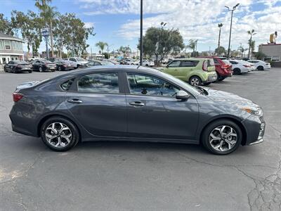 2020 Kia Forte LXS - Photo 4 - National City, CA 91950
