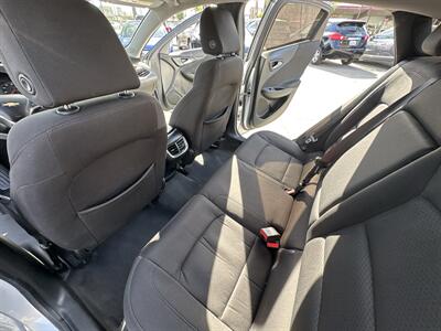 2019 Chevrolet Malibu LT - Photo 11 -