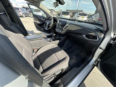 2019 Chevrolet Malibu LT - Photo 8 -