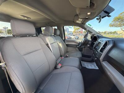 2015 Ford F-150 XLT   - Photo 11 - 