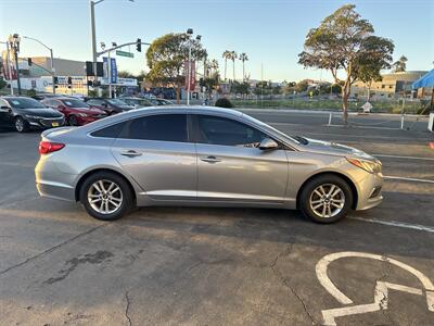 2016 Hyundai SONATA   - Photo 6 - 