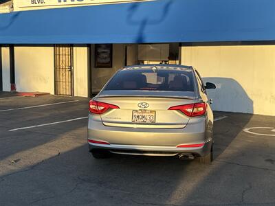 2016 Hyundai SONATA   - Photo 4 - 