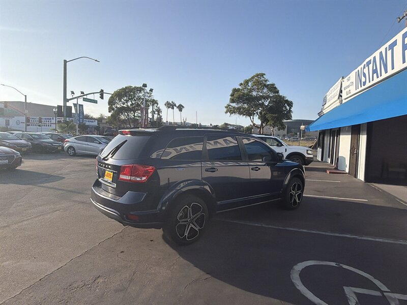 2019 Dodge Journey SE - Photo 6