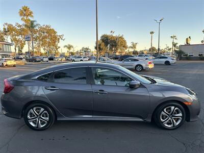 2018 Honda Civic LX - Photo 4 -