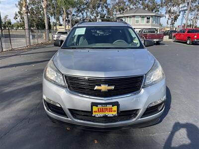 2017 Chevrolet Traverse LS   - Photo 8 - 