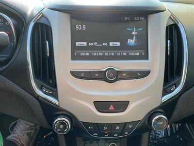 2017 Chevrolet Cruze LS Manual   - Photo 11 - 