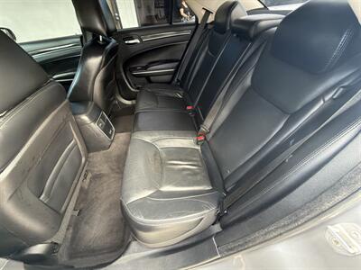 2015 Chrysler 300 Series Limited - Photo 12 - National City, CA 91950