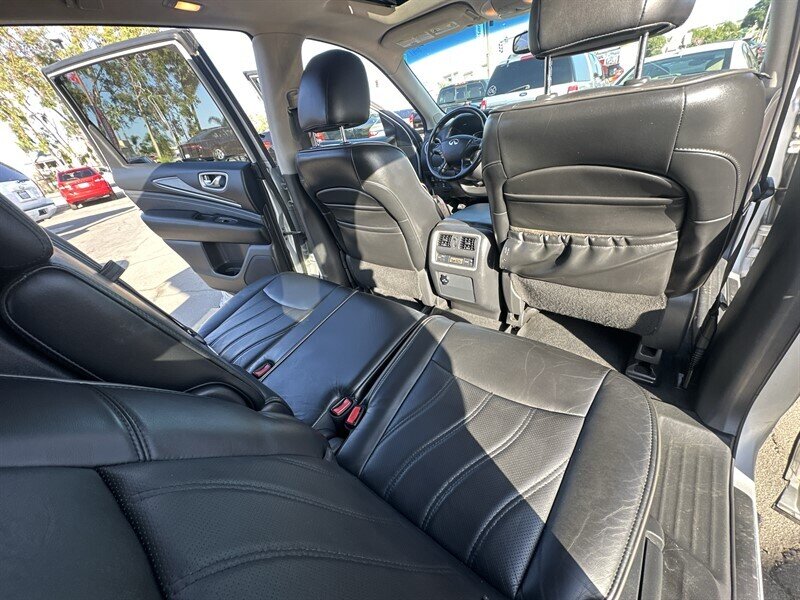 2015 INFINITI QX60 - Photo 12 -